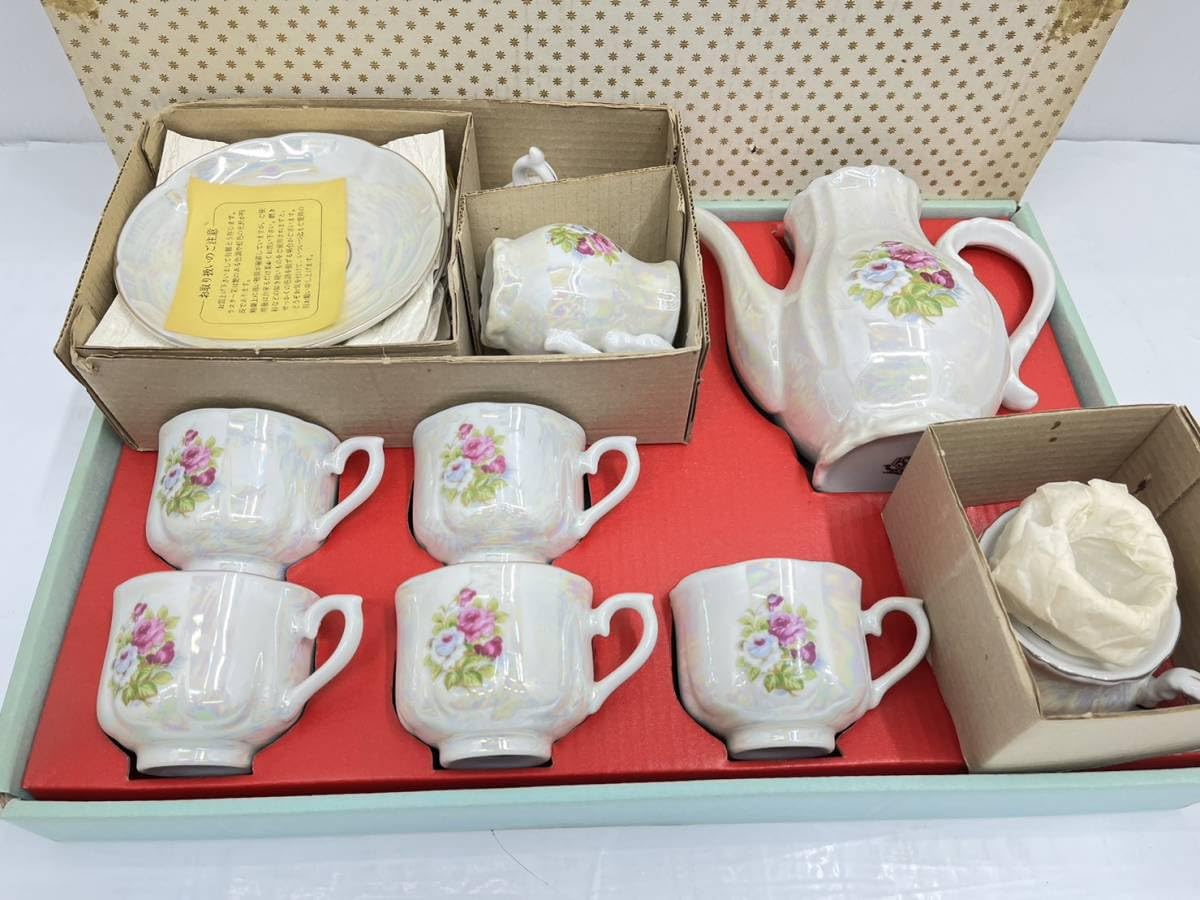 Pearl China 花柄ティーポット 【公式通販】